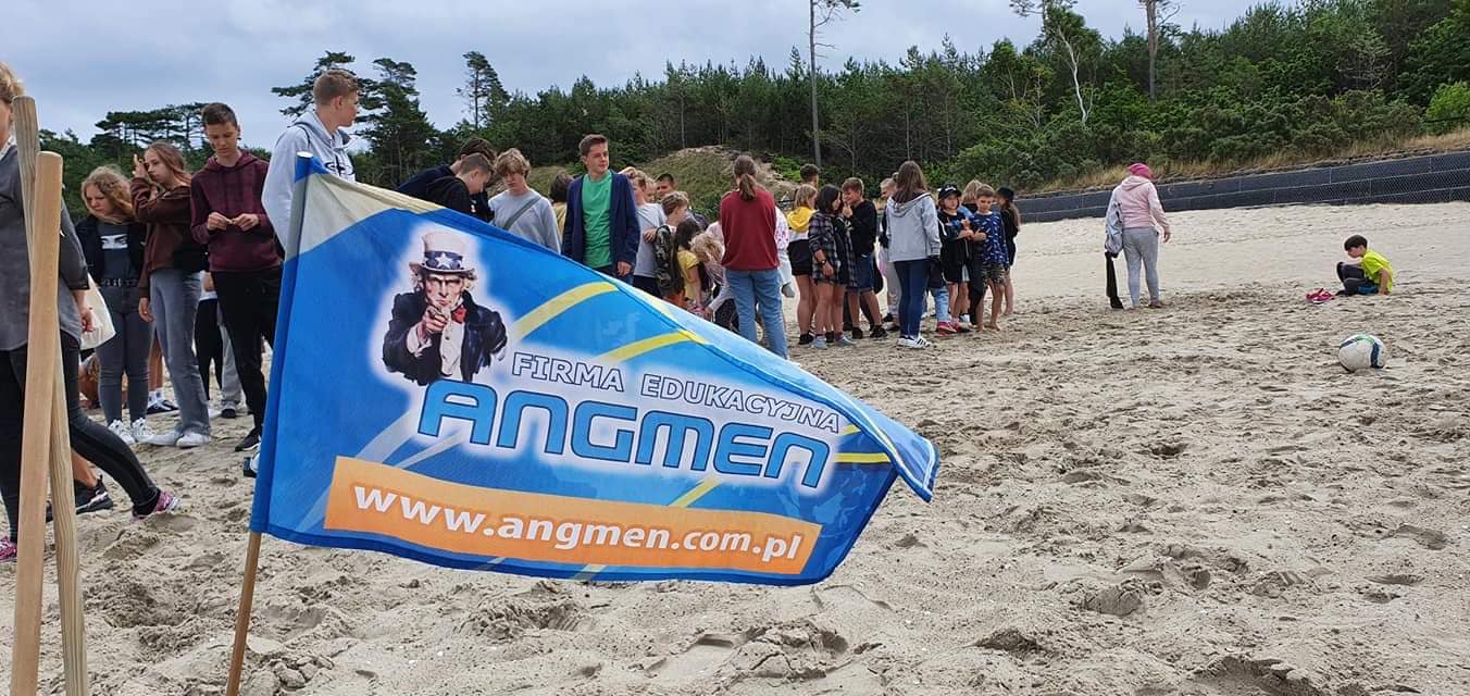 WAKACJE JUŻ W KWIETNIU